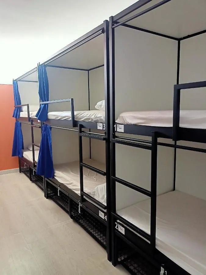 Palma Port Hostel - Albergue Juvenil Spagna