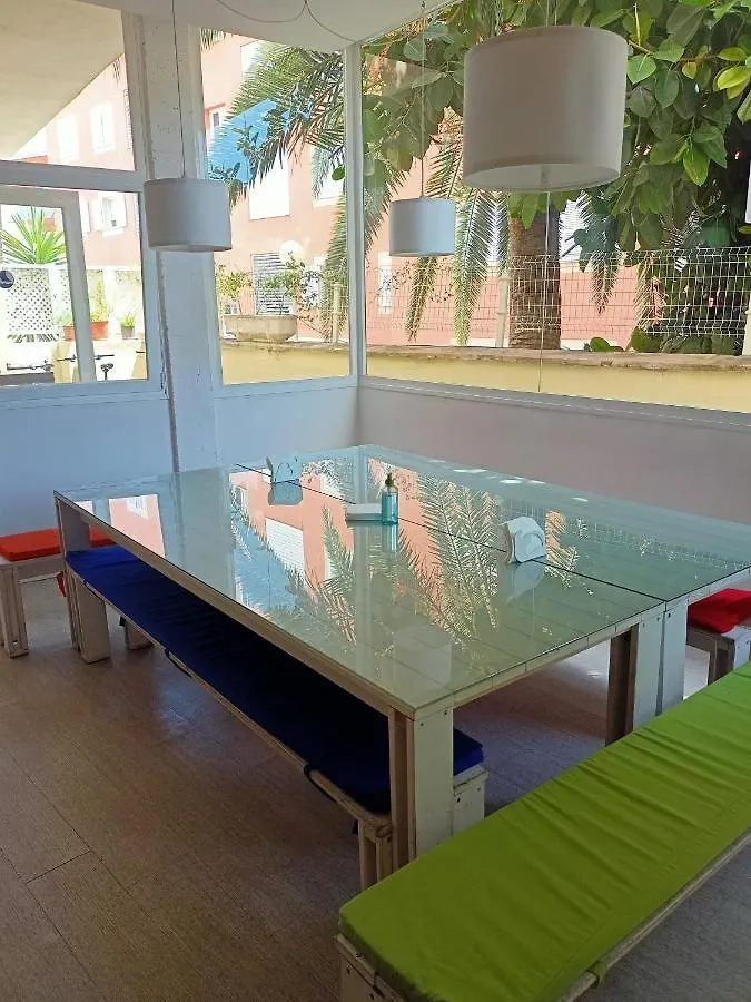 Palma Port Hostel - Albergue Juvenil 0*,  Spanien
